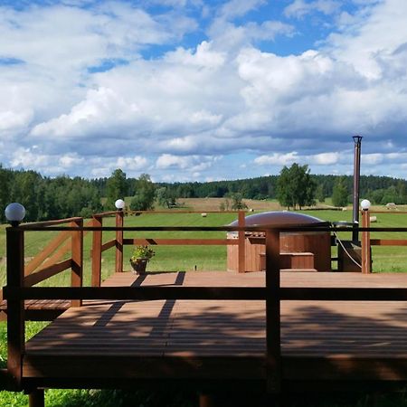 Guesthouse, Sauna & Jacuzzi In Gauja Valley - Kakukalns Straupe 外观 照片
